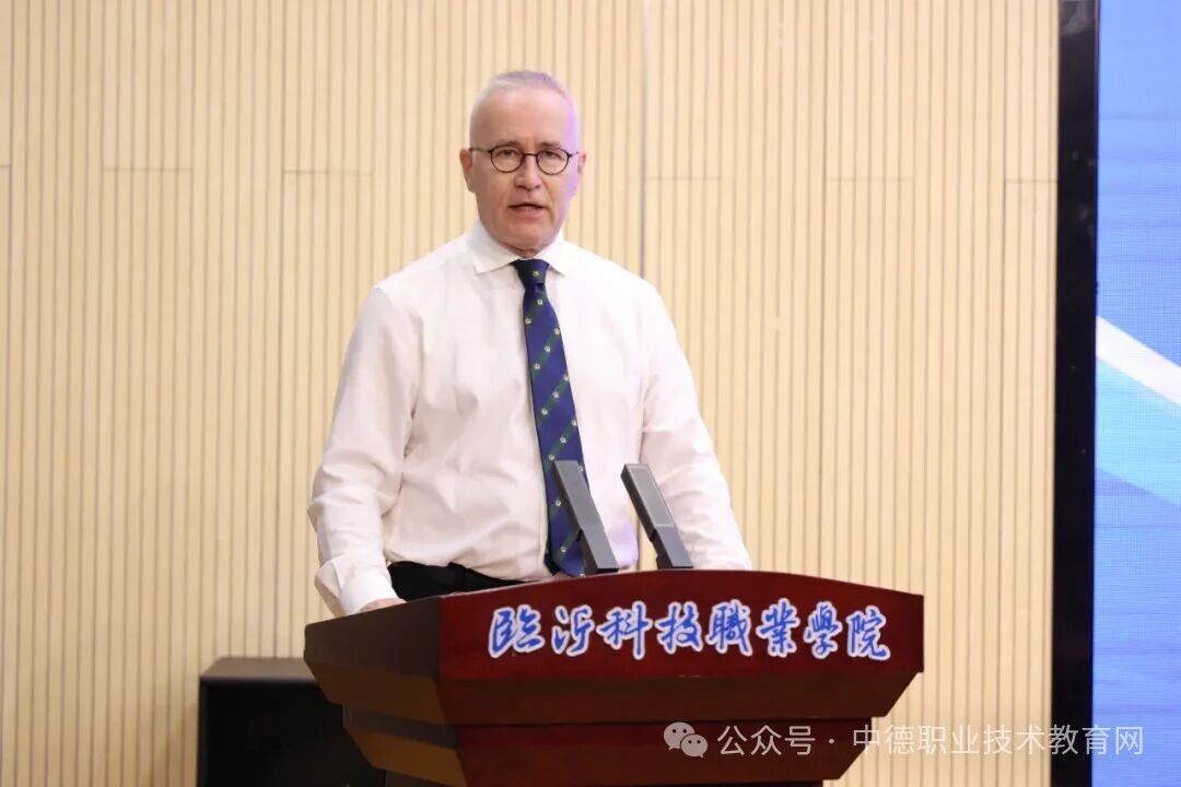 1759221592228799.jpg 微信图片_20250930163905.jpg